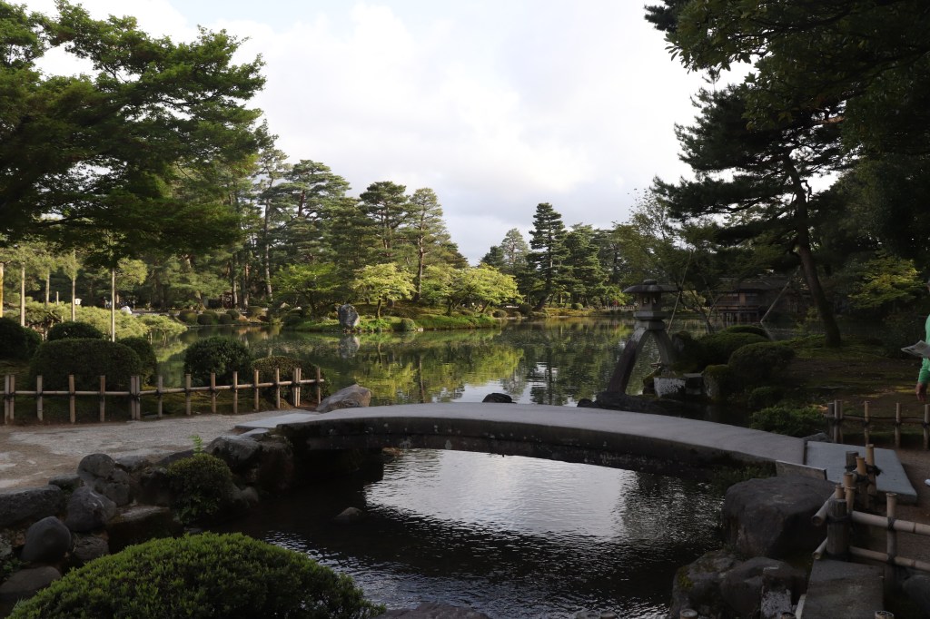 Geschützt: 16日 4月: Fahrt nach Kanazawa und Besuch des Kenroku-en